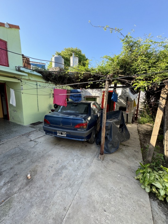 OPORTUNIDAD SE VENDEN 2 PROPIEDADES EN UN MISMO LOTE