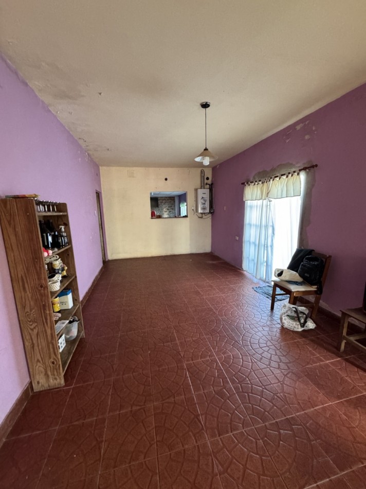 EN VENTA 2 CASA EN CALLE CERVANTES