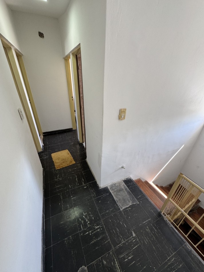 ¡SE VENDE CASA APTA CREDITO 4 DORMITORIOS !