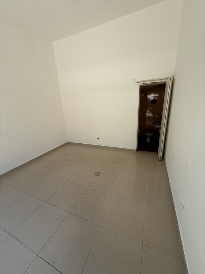 Alquiler local comercial en peatonal San Martin - Maxima visibilidad en Parana