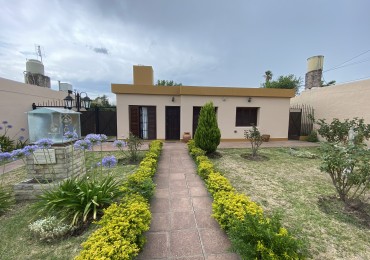 EN VENTA CASA CON AMPLIO PATIO ZONA HERNANDARIAS Y ZANNI