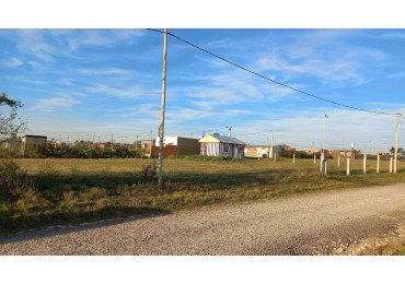 EN VENTA LOTE EN TIERRA ALTA LISTO PARA CONSTRUIR 