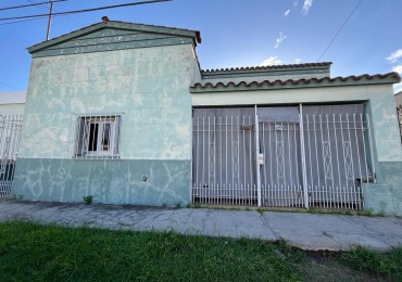 EN VENTA CASA DE 2 DORM. EN ZONA PARACAO