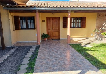 VENTA - CASA 2 DORMITORIOS ZONA EL CHARRUA