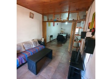 EN VENTA CASA DE 3 DORM. ZONA SAN FRANCISCO DE BORJA